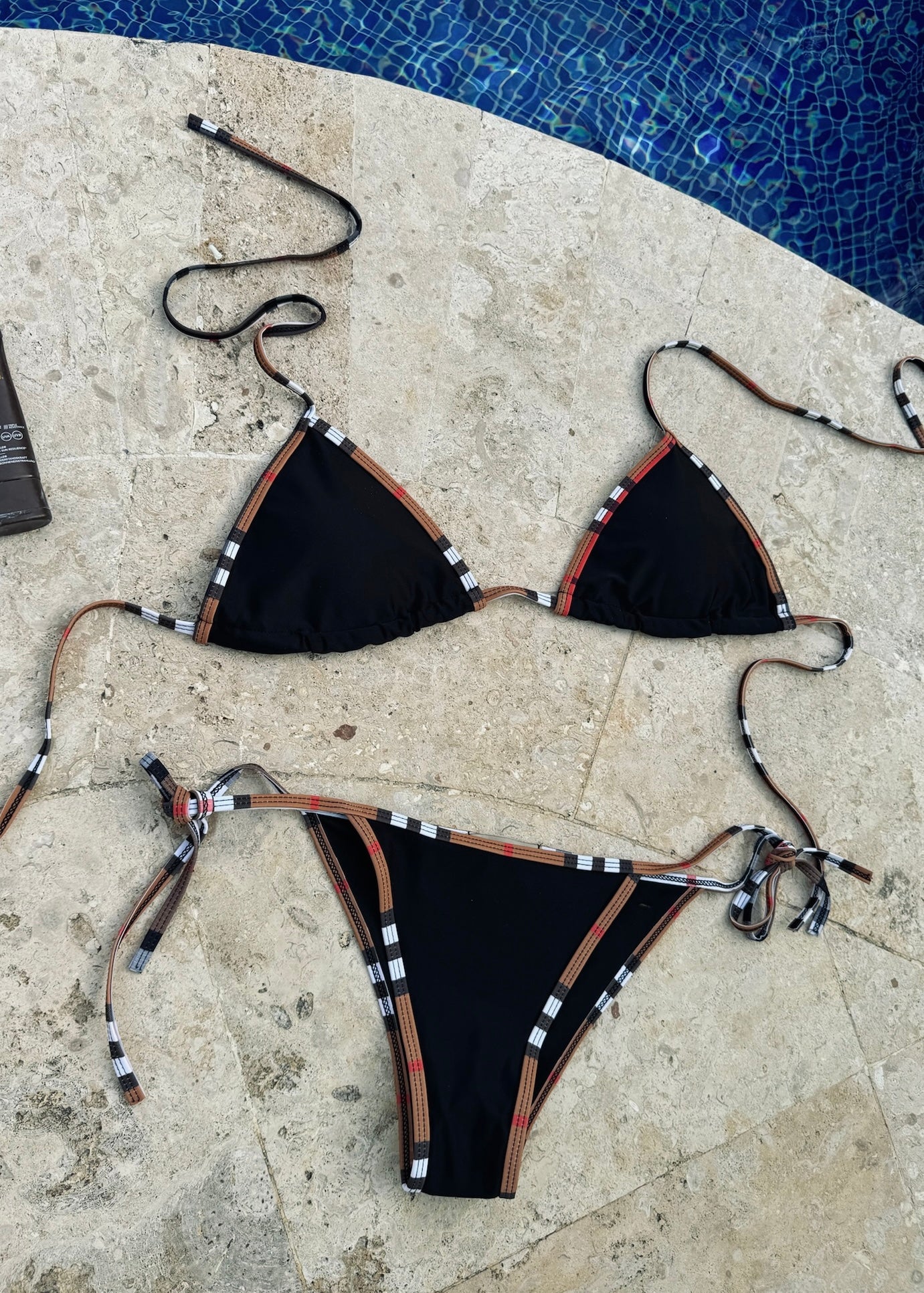 Black Burb bikini