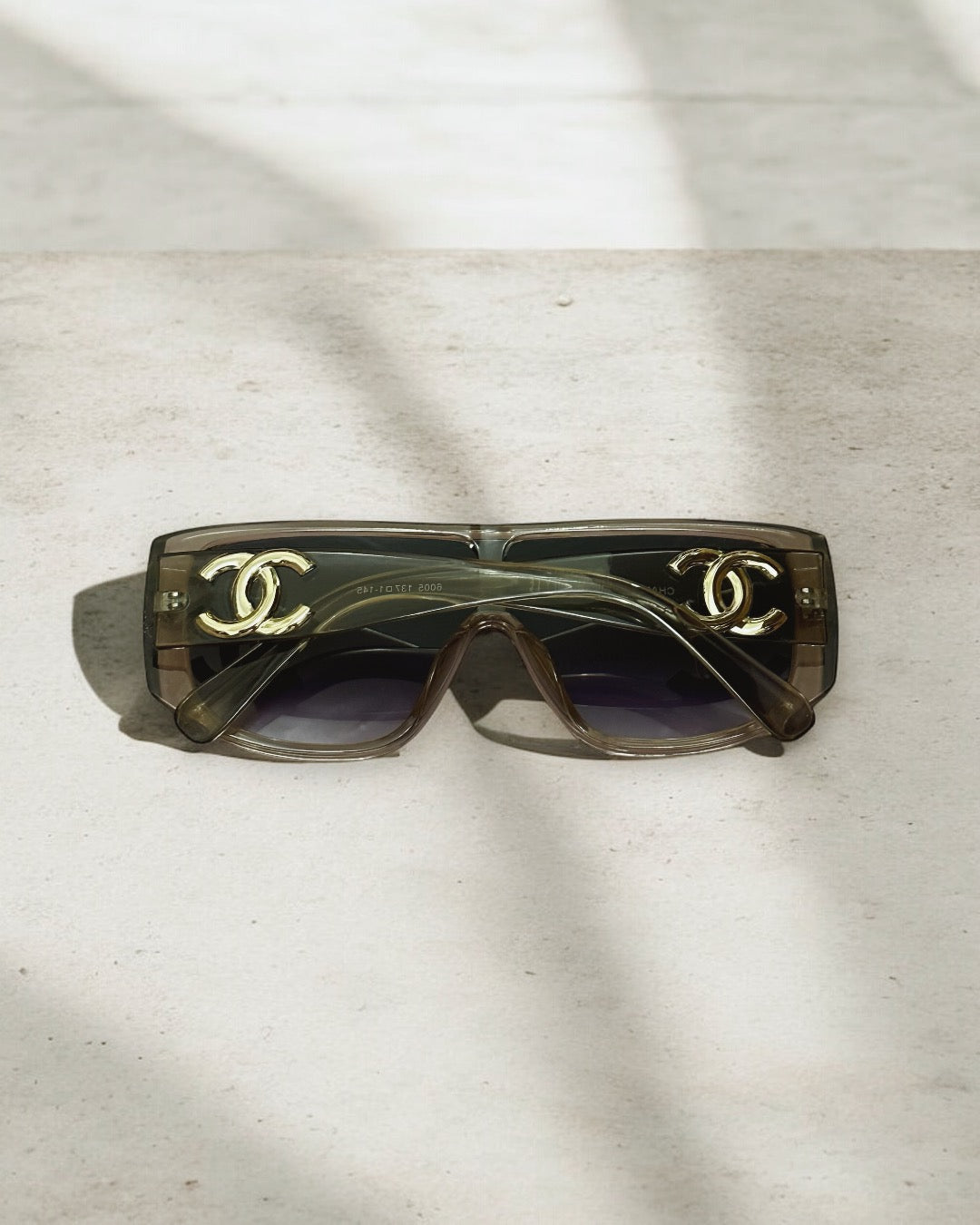 Oversized CC sunglasses